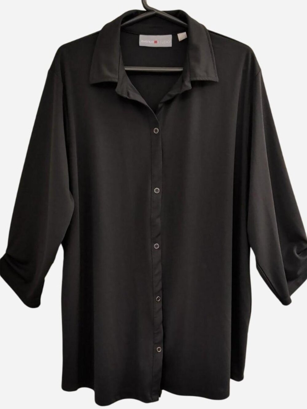 Avenue Studio Black Button-Down Tunic | Plus Size 26/28